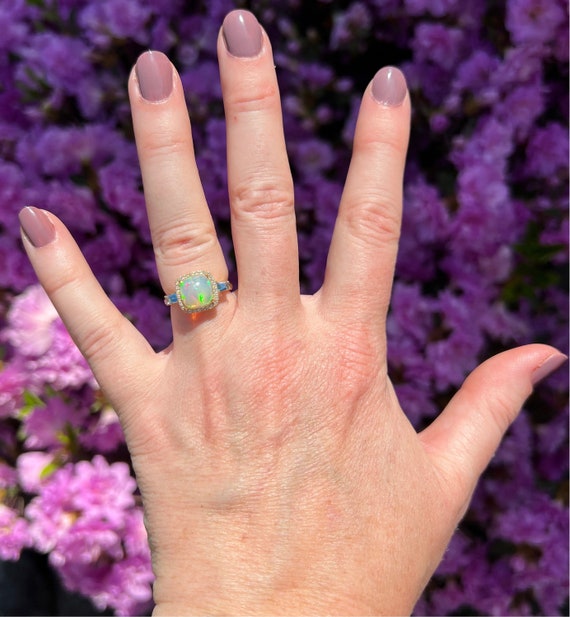 Vintage Estate 10k Opal with White Topaz Halo and… - image 6