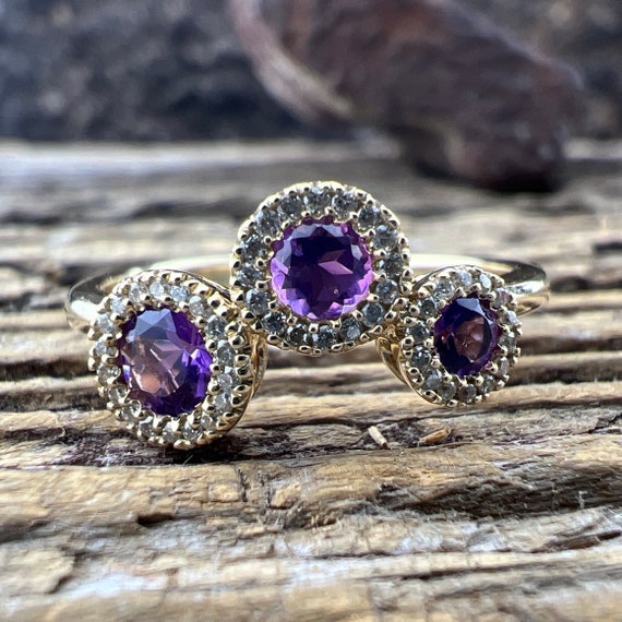 Vintage Estate 10K Amethyst and Diamond Halo Gold 