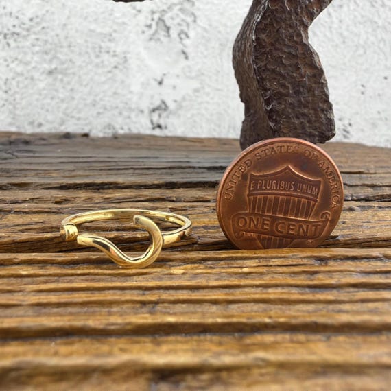 14k Yellow Gold Question Mark ? Ring - US Size 7.25 - Gem