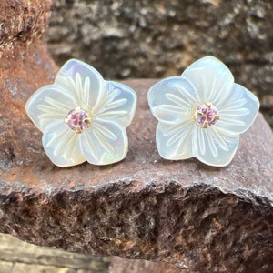 Vintage Estate Carved Mother of Pearl Plumeria Flower with Pink Ice Center 14k Gold Stud Earrings