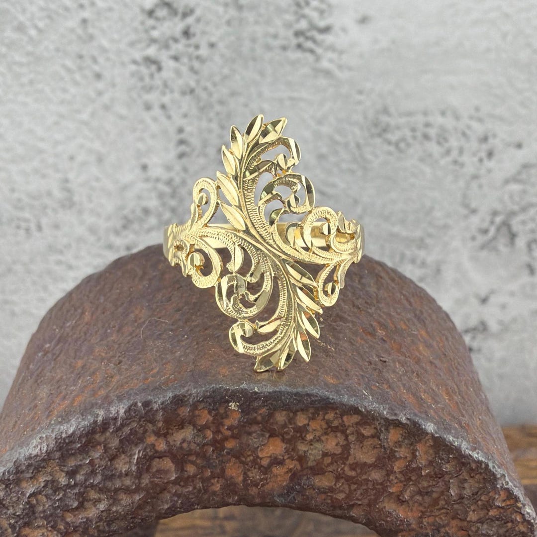 Scrollwork Ring 10k Yellow Gold Filagree / Scrollwork Ring - US Size 8.75 - Vintage ...