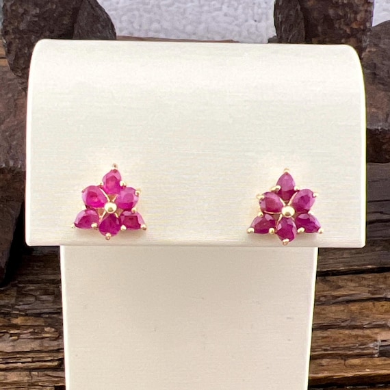 14k Genuine Ruby Cluster Yellow Gold Stud Earring… - image 5