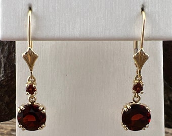 Vintage Estate 14k Garnet Yellow Gold Leverback Dangle Earrings
