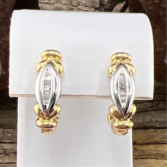 Vintage Estate 14k Duo Toned Diamond Earrings - image 5