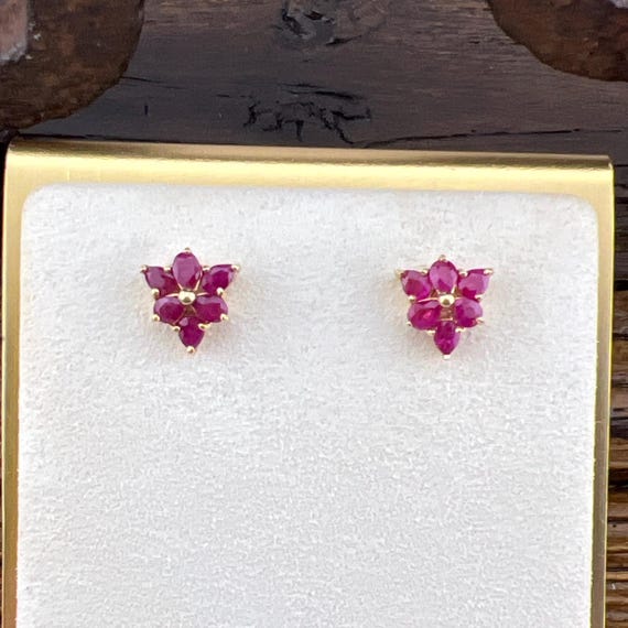 14k Genuine Ruby Cluster Yellow Gold Stud Earring… - image 4