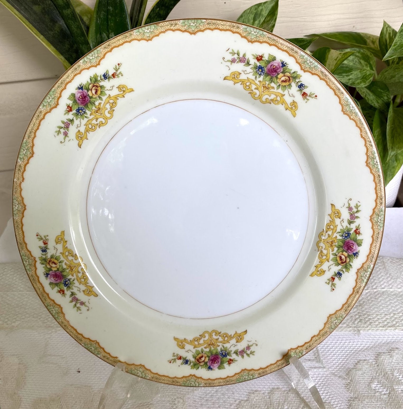 Vintage Kikusui Japan 7 Piece Place Setting - Tan & Green Border