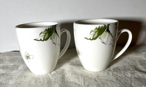 Wedgwood Vera Wang Floral Leaf Mug - Set of 2, Green, Outlined