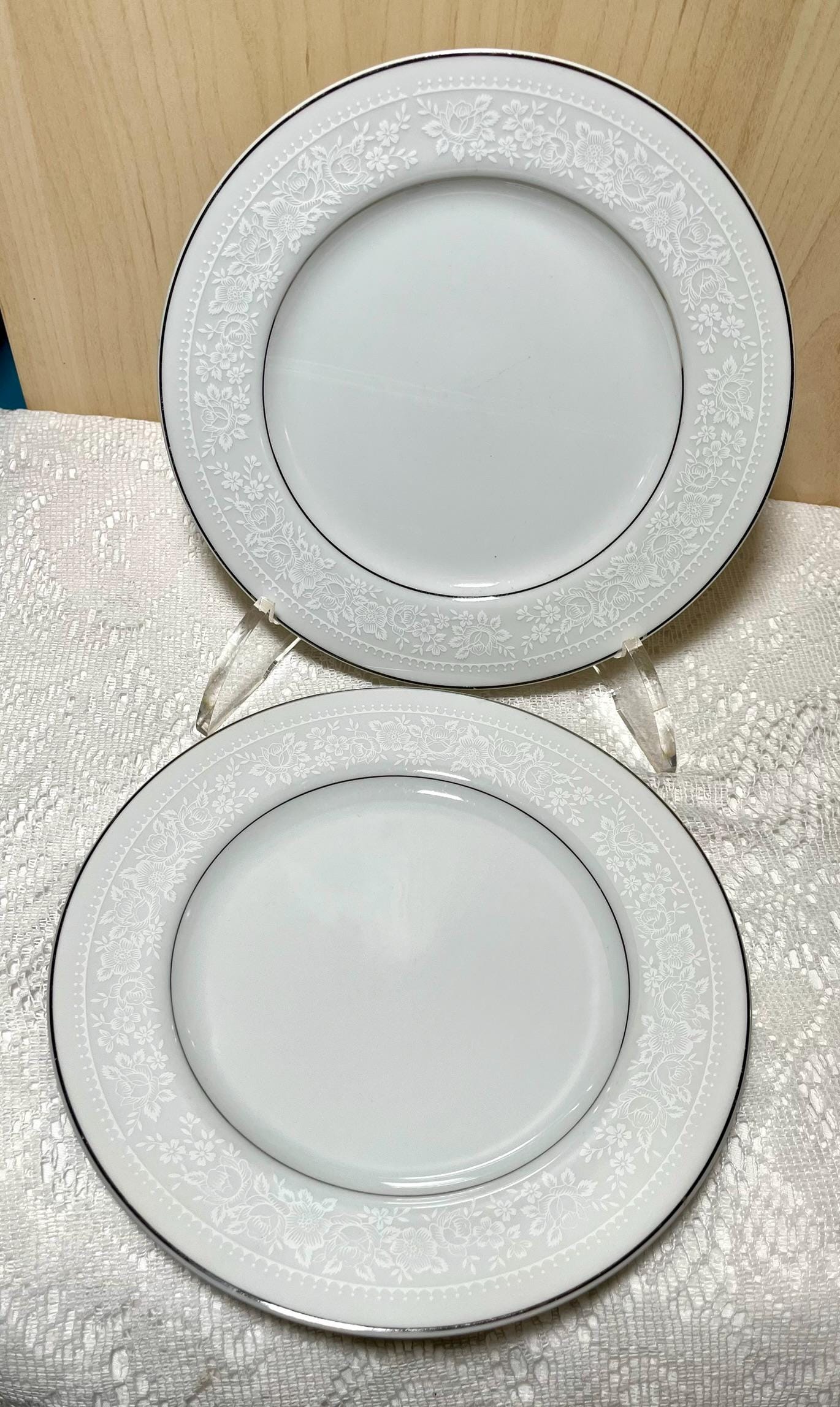 ヴィンテージ　MOMOYAMA プレート 皿 MOMOYAMA Fine China Japan Dinner Plate - Set of 2, Raised White