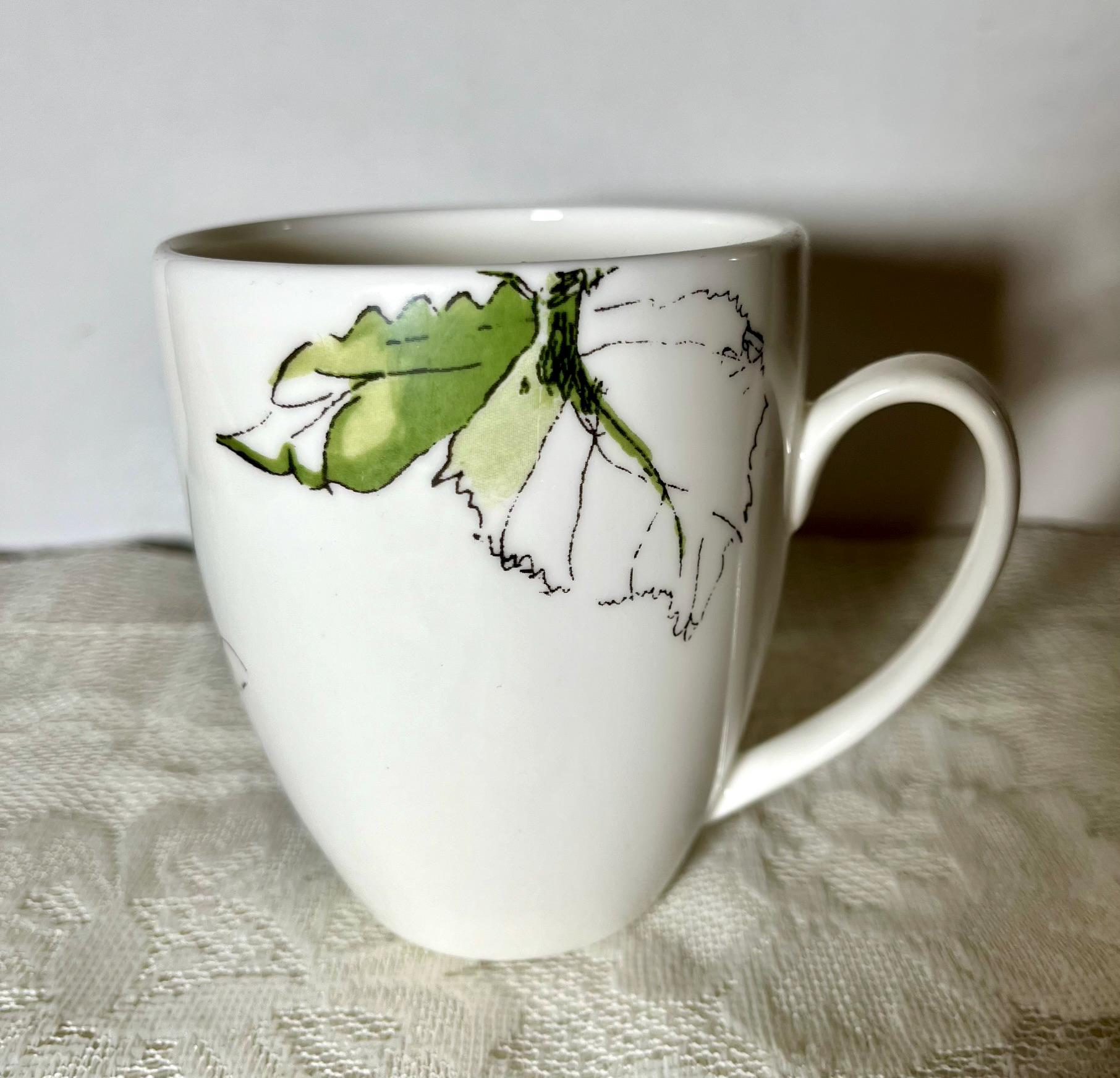Wedgwood Vera Wang Floral Leaf Mug - Set of 2, Green, Outlined