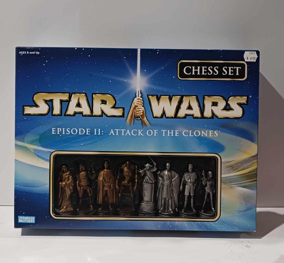 Star wars attack of the clones chess set hotsell