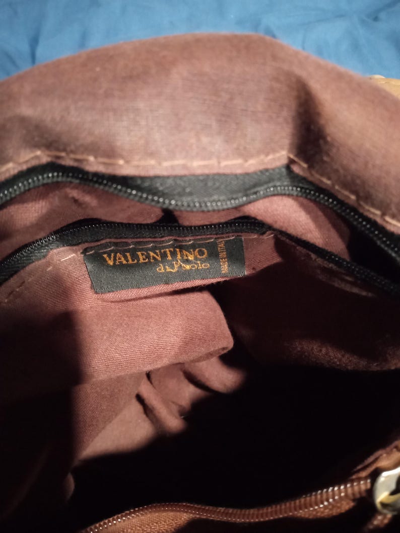 Valentino di Pablo Italian made leather shoulder bag image 6