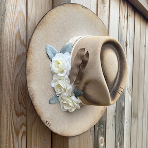 Antike Braut | Benutzerdefinierte Filzhut, Western Hut, Hut mit breiter Krempe, Cowboyhut, Braut, Western Hochzeit, benutzerdefinierte Hut, benutzerdefinierte gebrannte Hut, Boho Hochzeit