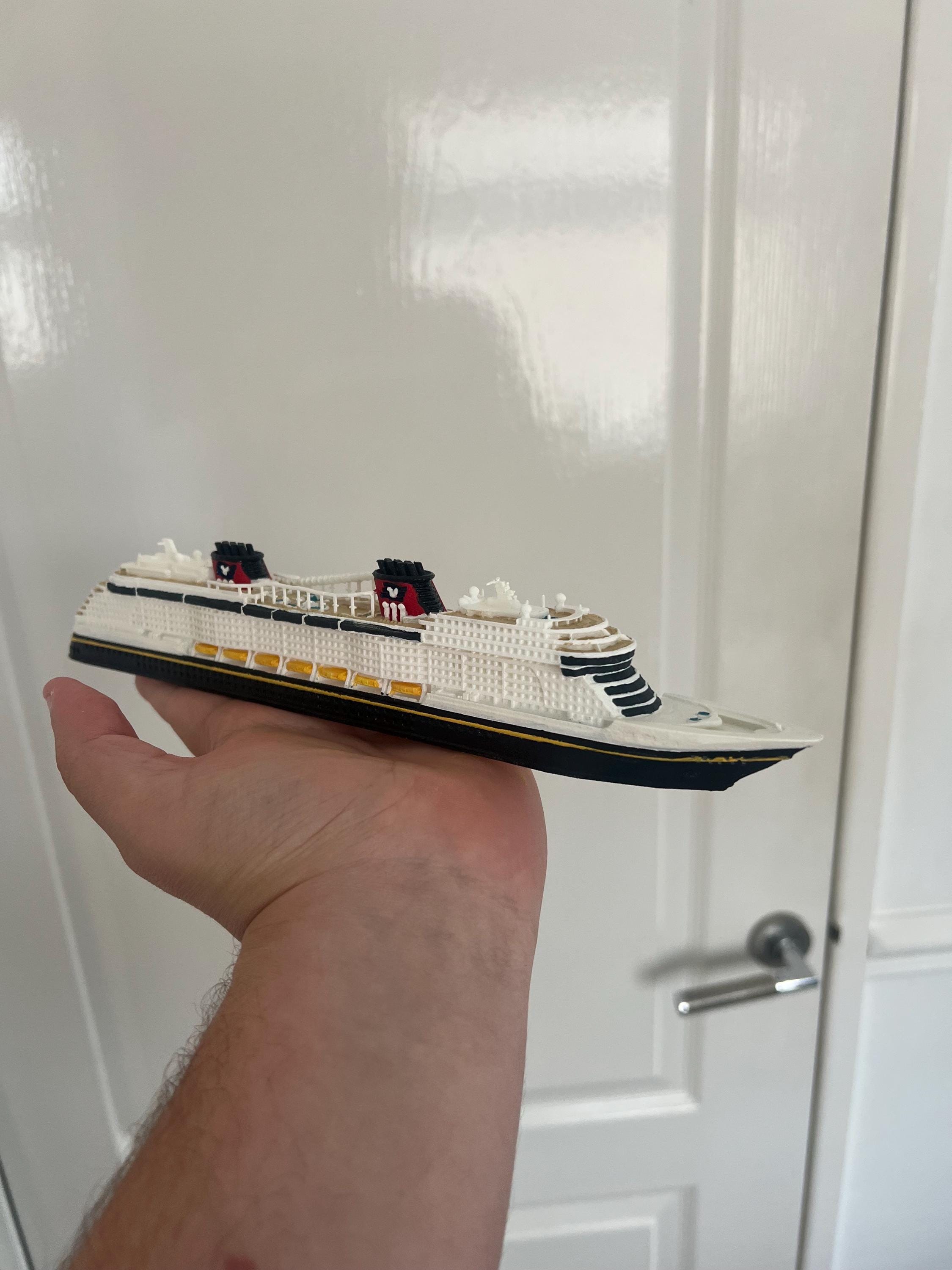 Disney Wish / Disney Treasure / Disney Destiny - 1/1250 Cruise