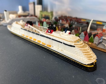 Disney Wish / Disney Treasure / Disney Destiny - 1/1250 Cruise