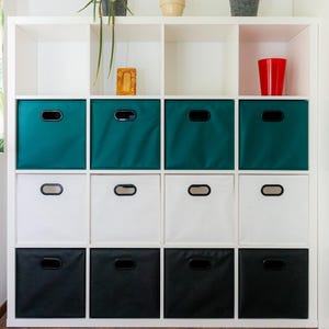 Caja BLANCA ideal para Kallax (33 x 38 x 33), caja clásica sencilla, caja de almacenamiento para unidad Kallax, organizador para el hogar y la oficina, caja grande.
