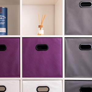 PLUM La scatola migliore per Kallax (33x38x33), scatola classica semplice, scatola portaoggetti per unità Kallax, organizer per ufficio in casa, scatola grande.