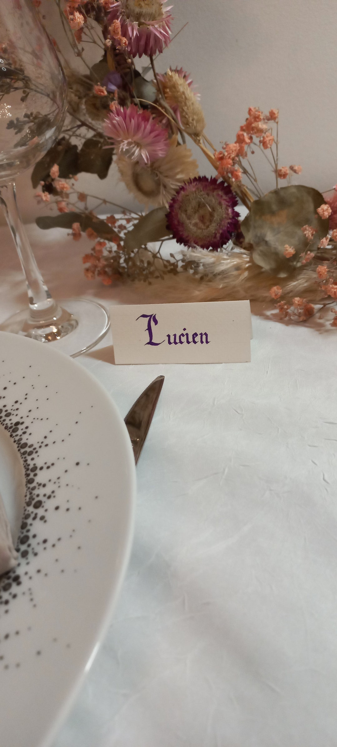 Place Mark easel Gothic Latin Calligraphy for Party, Wedding, Medieval ...