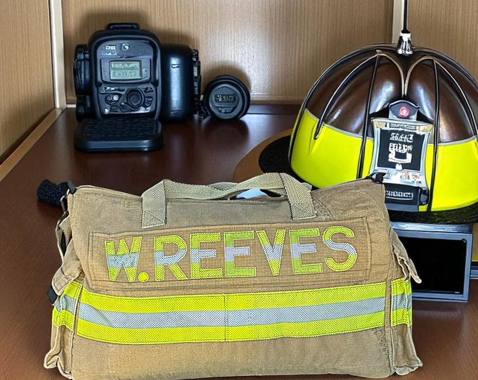 Sturdy Firefighter Duffle Travel Luggage Bag Getaway Retirement Gift Idea First Responder Handbag Essential Tool Pouch Commute Bag