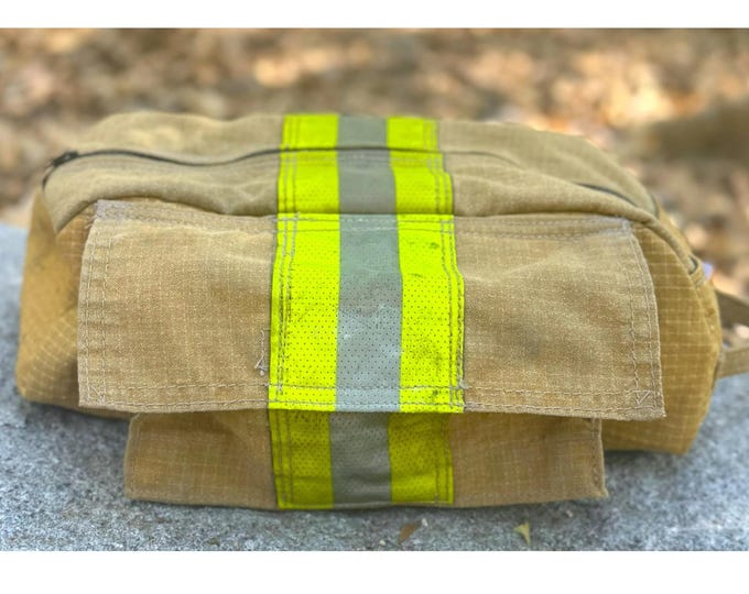 Toiletry Travel Gear Bag for Firefighter Turnout Pouch with Front Pocket Travel Organizer Suitcase Gear Essential Father's Day Gift Idea