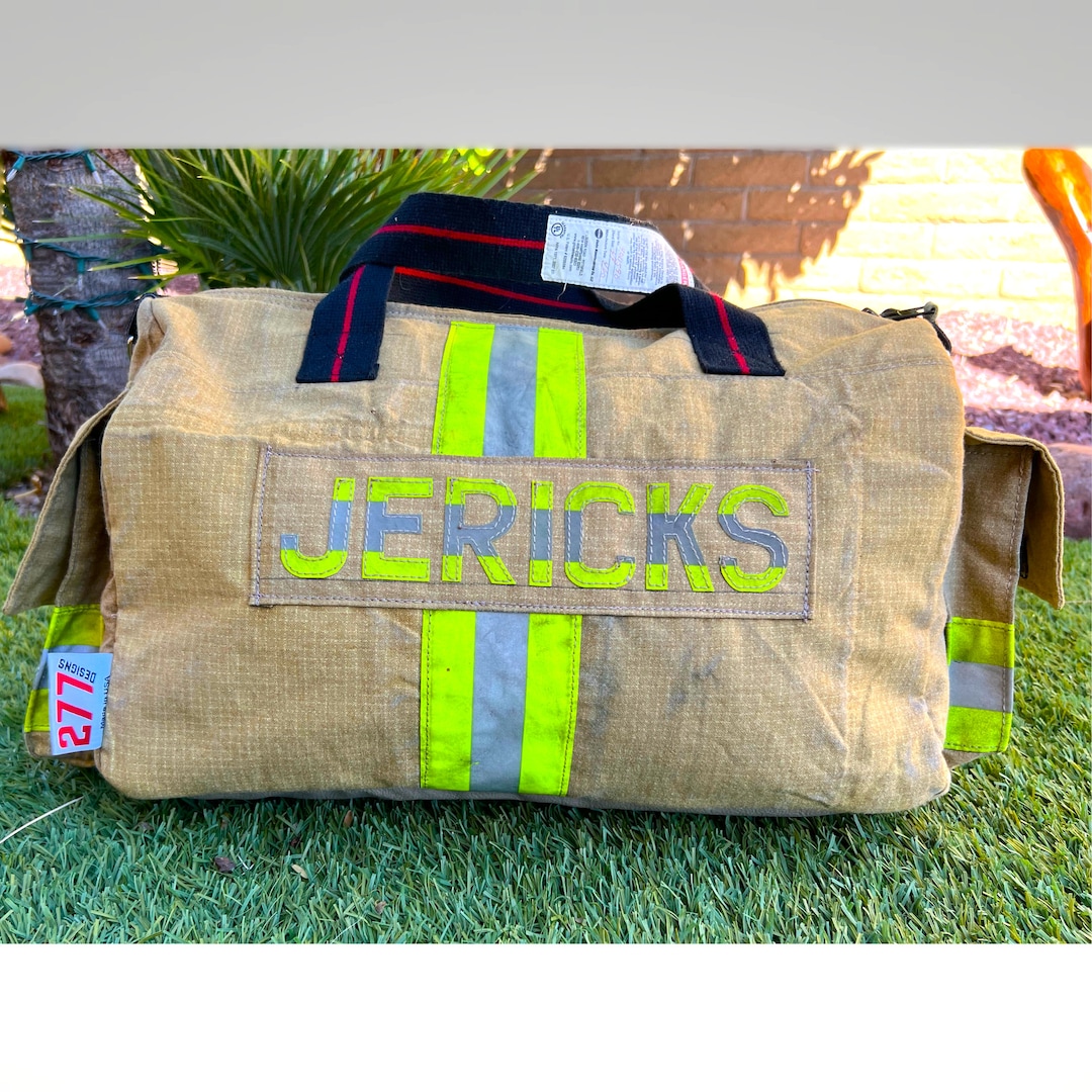 firetrap quilted flight bag