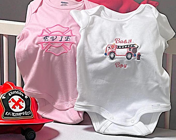 Firefighter Baby outfit Personalized Embroidered Fire Truck Bodysuit Baby Shower Gift for Firefighter Family Nursery Baby Shower Gift