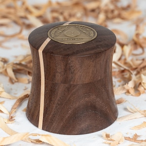 Sobriety Chip Box - Walnut & Maple - Coin Top