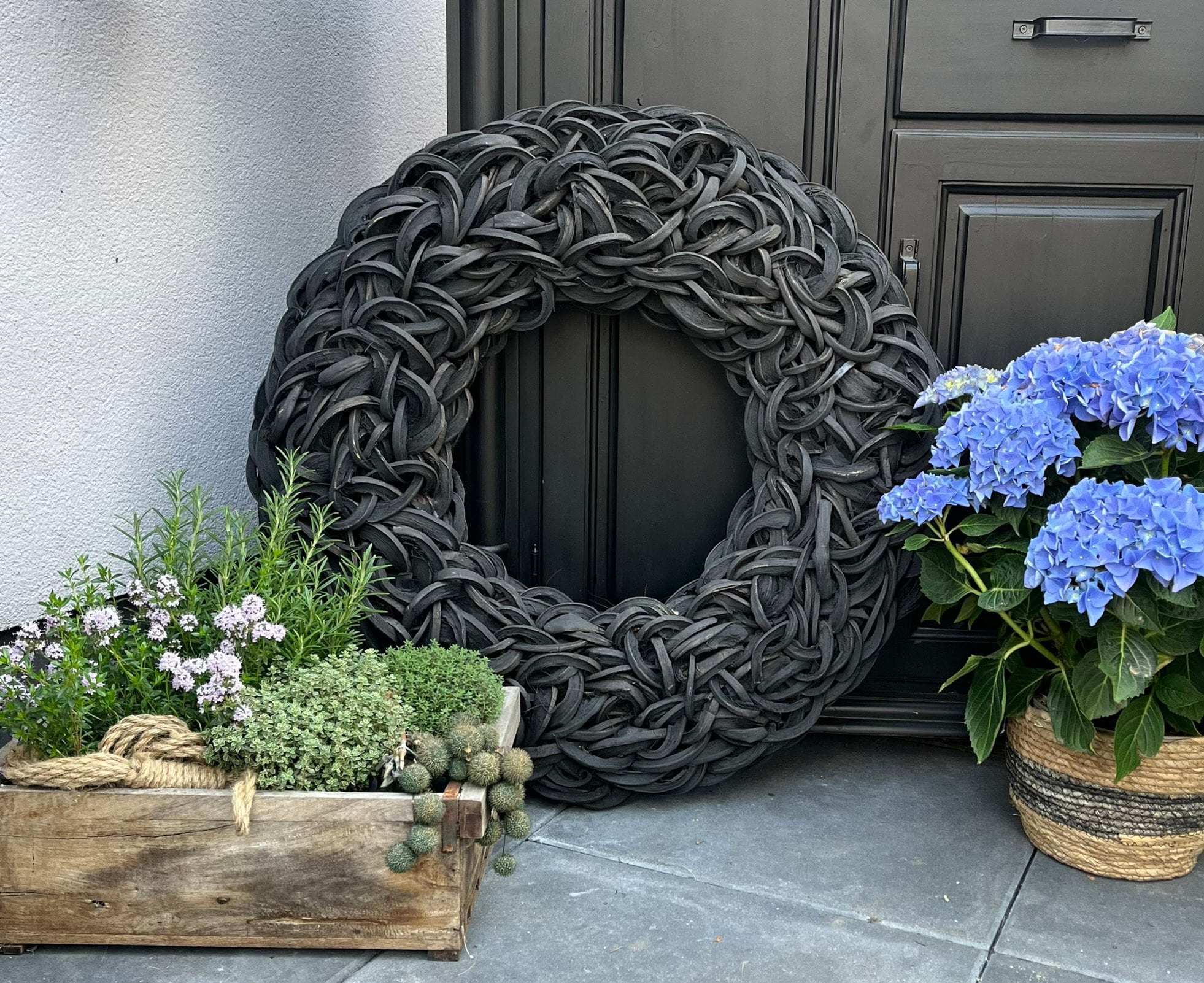 Premium XXL 80 cm Wandkranz Kranz, , schwarz