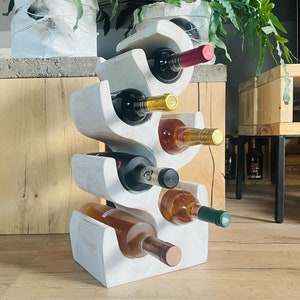 Wooden wine rack/wine stand for 6 wine bottles (50 cm high, approx. 26 cm wide and 17 cm deep)