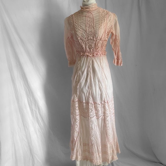 1900s antique vintage Edwardian eyelet lace dress… - image 4