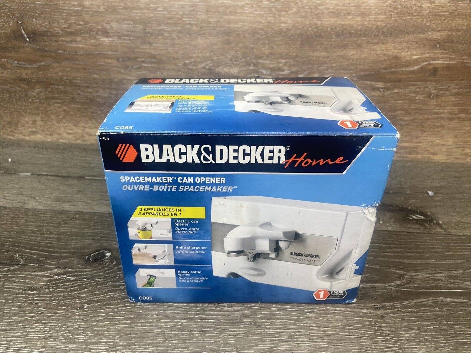 Black & Decker Spacemaker Under Cabinet Electric Can Opener White C085