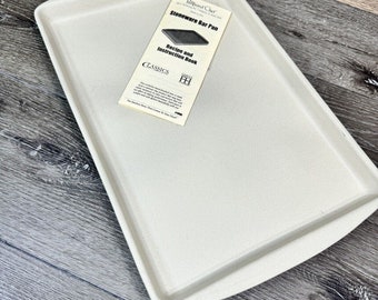 Pampered Chef 1445 Family Heritage Stoneware Cookie Bar Pan 18x11