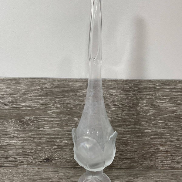 MCM Viking FLORAL LEAF Crystal Satin 13 1/4” Glass Swung Bud Vase