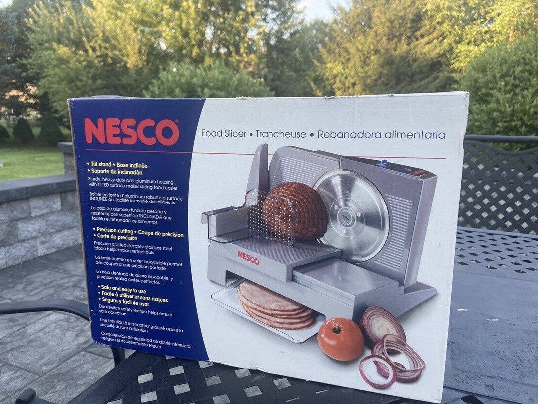 Nesco FS120T Food Slicer With Tilt Stand Cast Aluminum Body 6.75 Blade