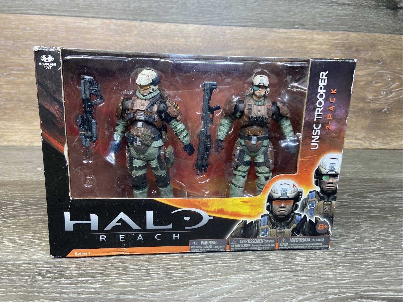 MCFARLANE HALO REACH COVENANT ELITE ULTRA FIGURE & UNSC SUPPORT TROOPER