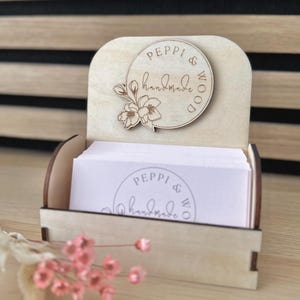 Visitenkartenhalter/ Kartenhalter aus Holz personalisiert/ mit Logo