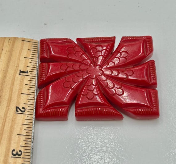 Cherry Red Bakelite Rectangular Floral Pinwheel B… - image 9