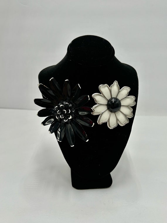 Pair of Black and White Vintage Floral Brooches