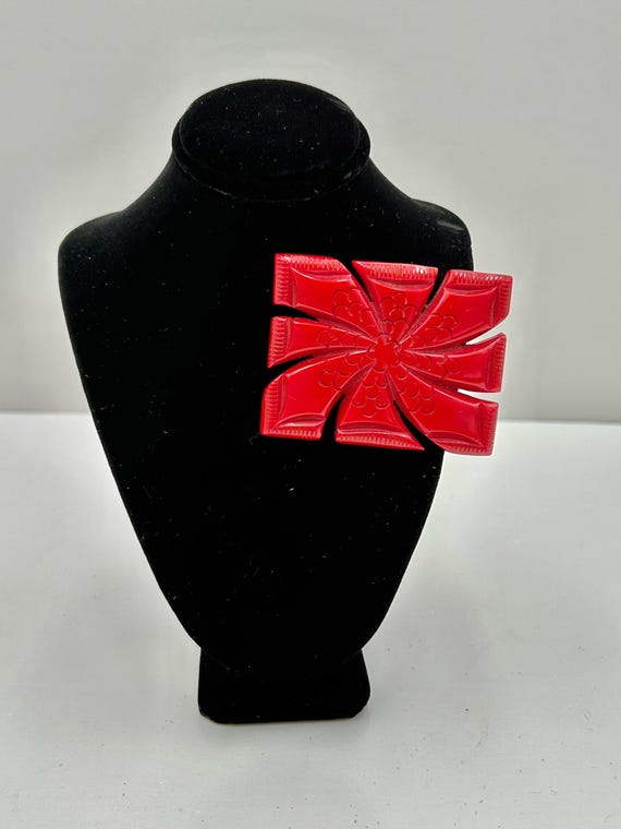 Cherry Red Bakelite Rectangular Floral Pinwheel B… - image 1