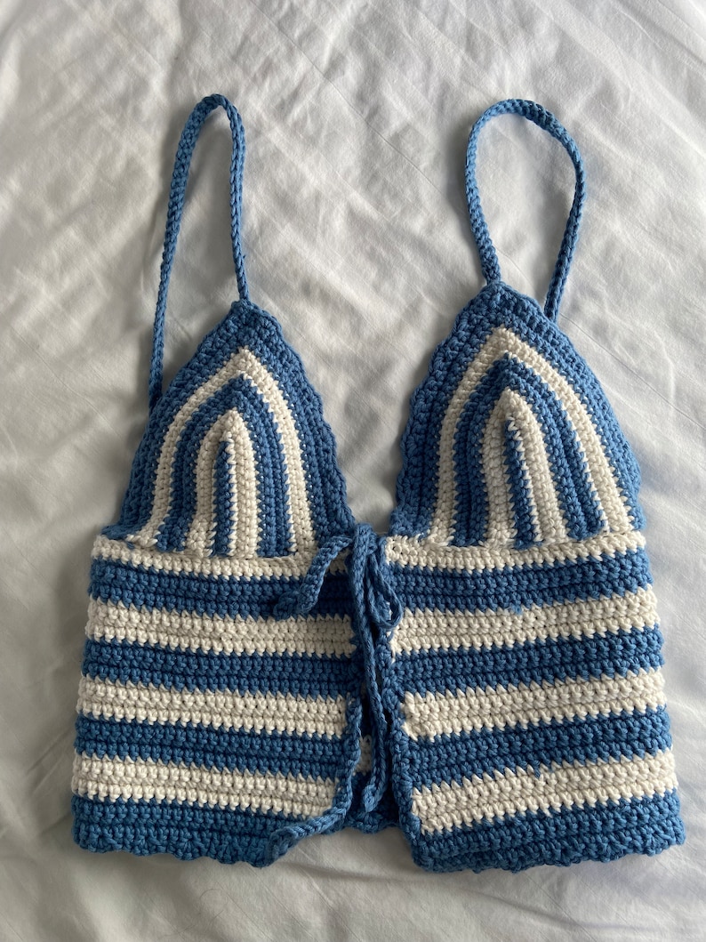 CROCHET CROPPED TOP WITH FRONT TIE