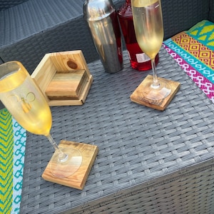Coasters In a Holder, Made from Recycled Pallet Wood