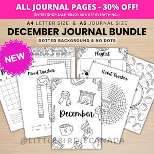 Op de afbeelding: Een december journal bundel met A4 en A5 printbare pagina's in zwart-wit lijntekeningen. Ontwerpen bevatten een mood tracker met een sjaal, een gewoonte tracker, een playlist pagina en patronen van mokken. Tekst: DECEMBER JOURNAL BUNDLE.