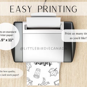 K&ouml;nnte beinhalten: Ein wei&szlig;er Drucker mit dem Text "EASY PRINTING" und Anweisungen zum Drucken auf Papier im Format 21,6 cm x 27,9 cm. Das Bild zeigt ein schwarz-wei&szlig;es Herbstmotiv, das gedruckt wird. Der Text sagt auch, dass man f&uuml;r beste Qualit&auml;t auf Kartonpapier drucken soll.