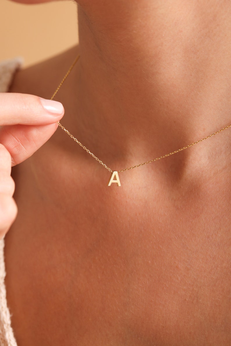 Stony Letter Necklace, 14K Solid Gold Personalized Initial Necklace, Mother's Day Gift, Special Letter Necklaces, Initial Necklace forMother zdjęcie 3