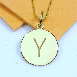 Collar con inicial de oro de 14 k, colgante minimalista con Y, joyería con letras de oro personalizadas, regalo único para ella y para uso diario