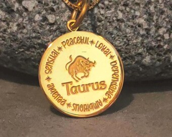 Collar de Tauro en oro macizo de 14 quilates, colgante personalizado del zodiaco, dije de disco astrológico, idea única para regalar en el horóscopo.