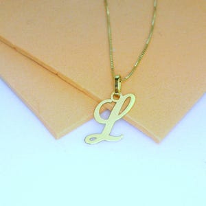 Collar con inicial de oro de 14 k, colgante minimalista con L, joyería con letras de oro personalizadas, regalo único para ella y para uso diario