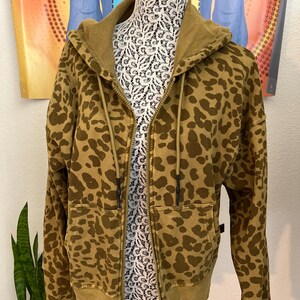 DEF LEPPARD Leopard Pattern Band Sweatshirt, Men's Size M cotton burgundy type Vintage Second Hand
