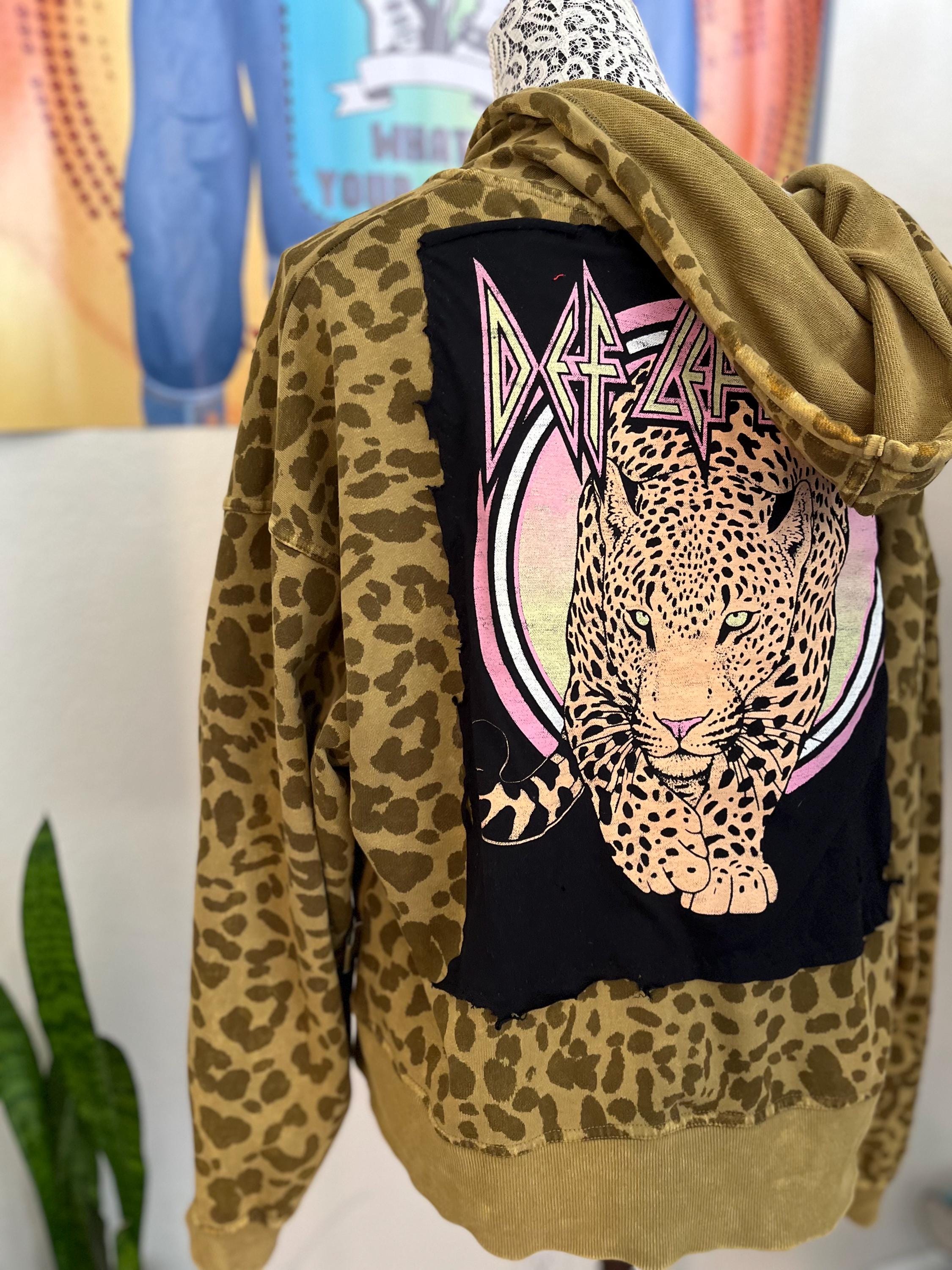 DEF LEPPARD Leopard Pattern Band Sweatshirt, Men's Size XL cotton burgundy type Vintage Second Hand