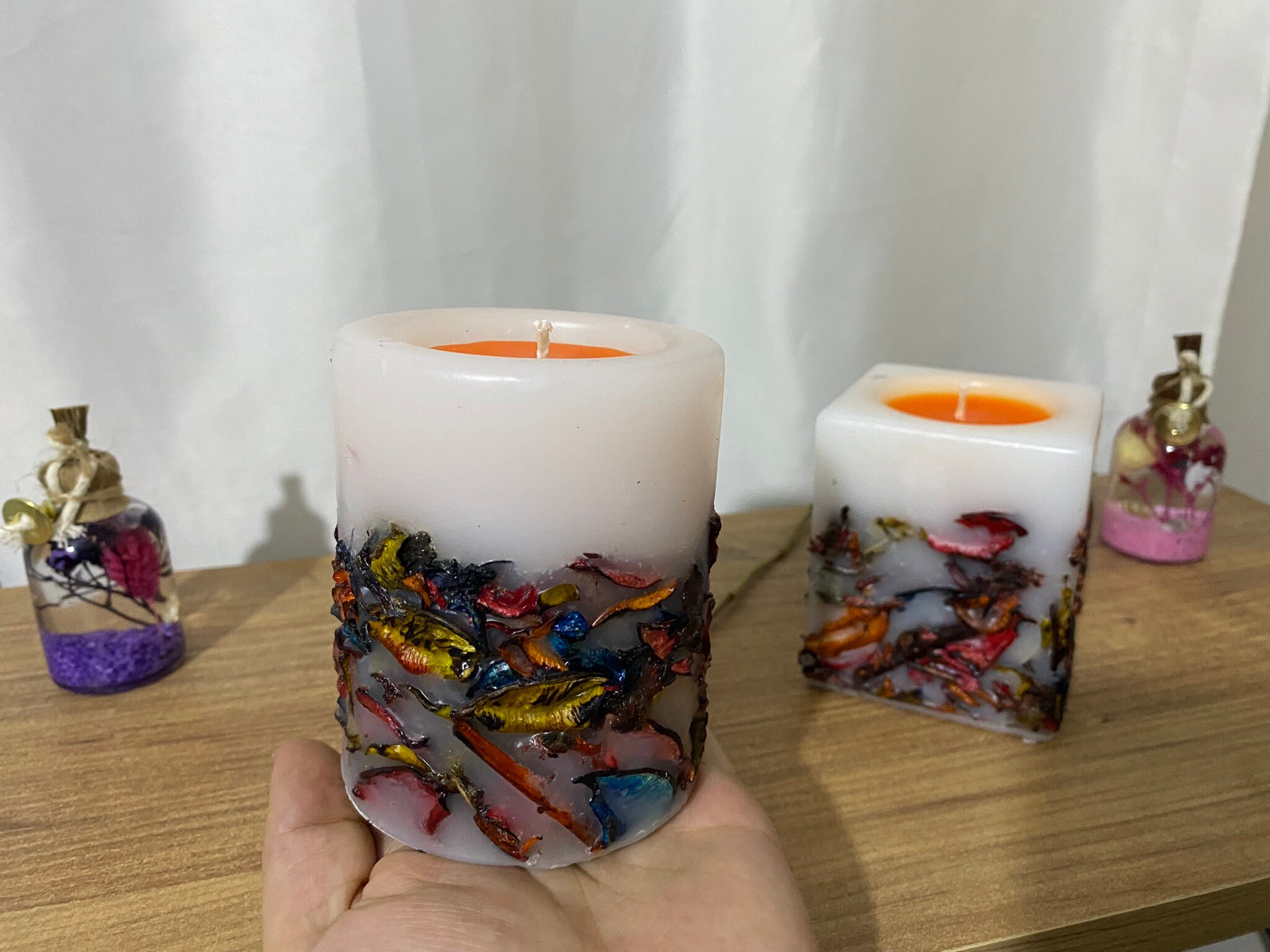 How To Make Candles With Dried Flowers And Crystals