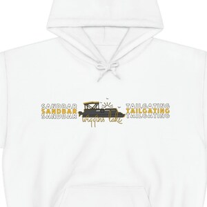 Sandbar Tailgating Wiggins Lake Gladwin Michigan Unisex Heavy Blend Hooded Sweatshirt